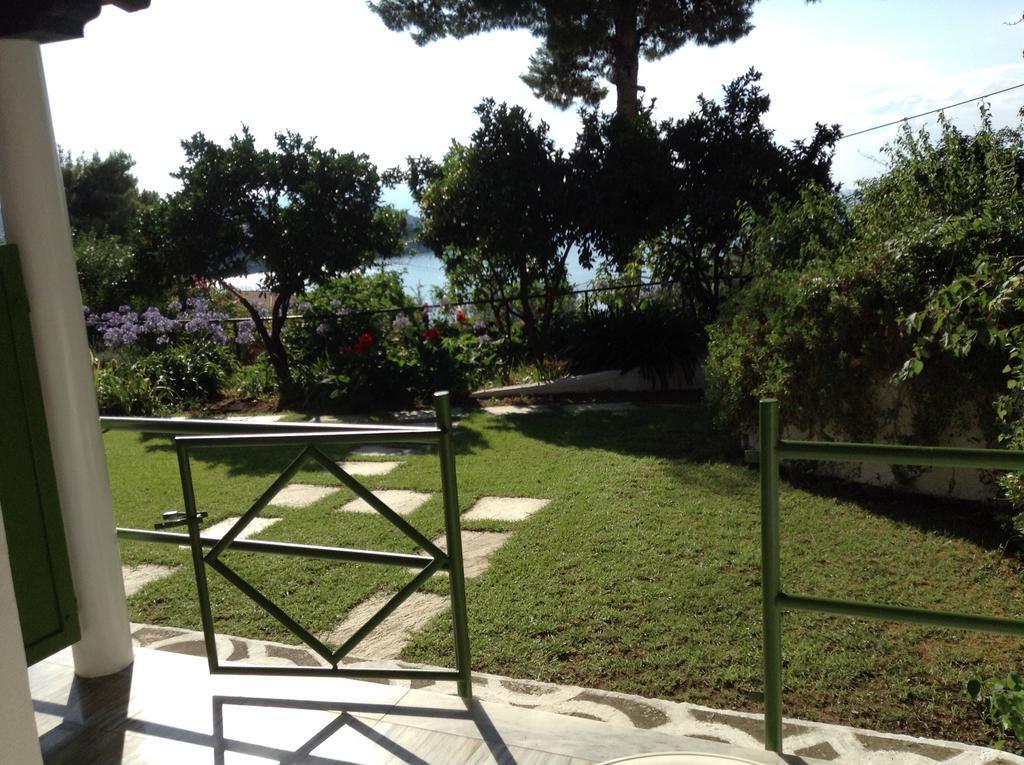 Villa Yiannis (Adults Only) Megali Ammos  Phòng bức ảnh