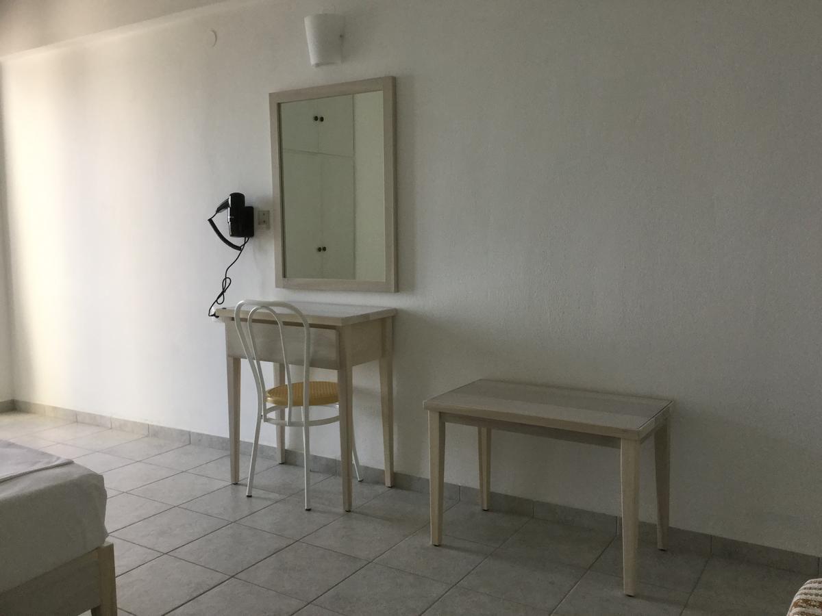 Villa Yiannis (Adults Only) Megali Ammos  Ngoại thất bức ảnh